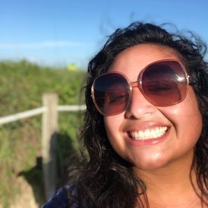 Meet your Posher, Sidney